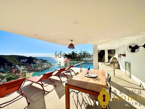 3-bedroom freehold villa in Roses — photo 2 of 5