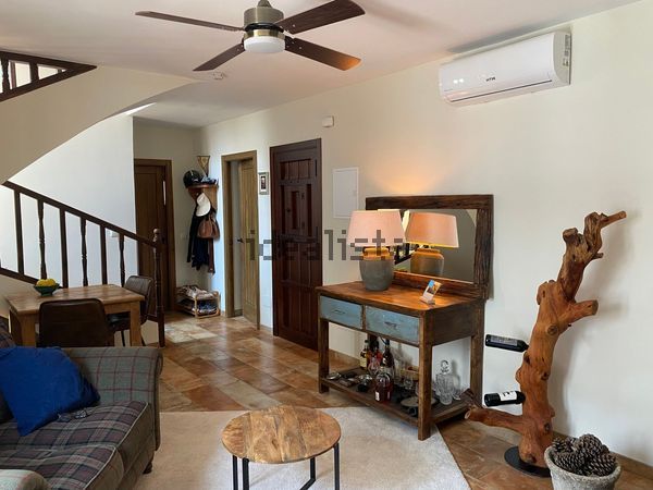 3-bedroom freehold villa in Nerja — photo 4 of 5