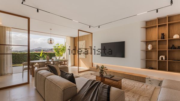 4-bedroom freehold villa in Marbella — photo 4 of 5