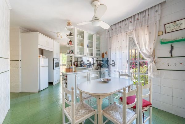 Detached house in Valdeolletas-Las Cancelas-Xarblanca, Marbella — image 5
