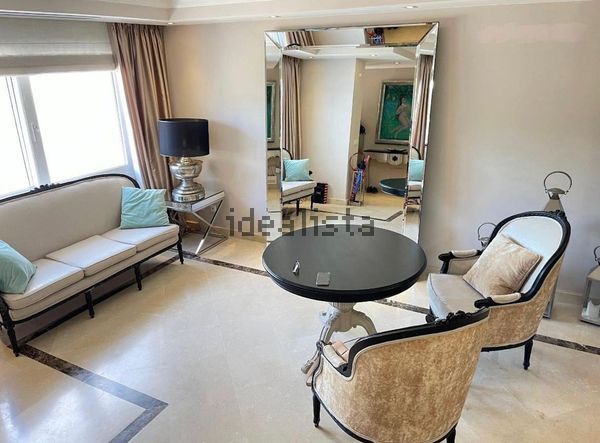 5-bedroom freehold villa in Estepona — photo 3 of 5