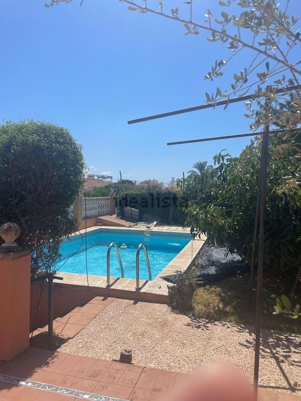 Detached house in Calle Olivo de Calypso, Sitio de Calahonda, Mijas — image 3