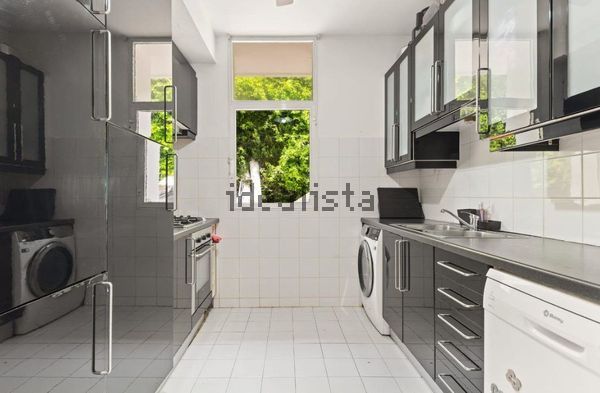 Detached house in Arrabal Deportivo Arroyo Vaquero, 35, Estepona Golf, Estepona — image 4