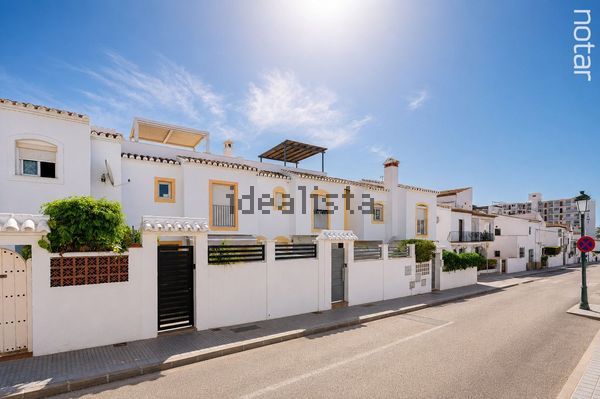 3-bedroom freehold villa in Nerja — photo 4 of 5