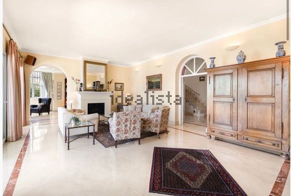 5-bedroom freehold villa in Marbella — photo 4 of 5