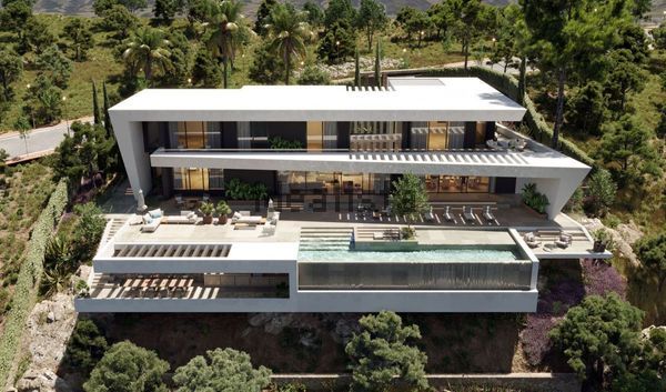 Detached house in Carretera, Montemayor-Marbella Club, Benahavís — image 3