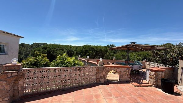 Detached house in Calle Àngel Planells Nn, Comtat de Jaruco - Puigventós, Lloret de Mar — image 3