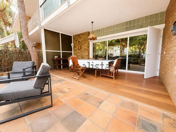 5-bedroom freehold villa in Castell-Platja d'Aro — photo 1 of 5