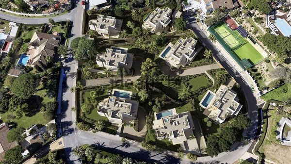 3-bedroom freehold villa in Marbella — photo 2 of 5