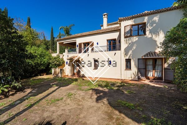 Detached house in Calle Monte Verde, Lomas de Marbella Club, Marbella — image 5