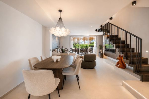 3-bedroom freehold villa in Marbella — photo 2 of 5