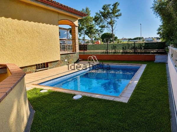 5-bedroom freehold villa in L'Escala — photo 5 of 5