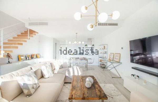 3-bedroom freehold villa in Estepona — photo 4 of 5