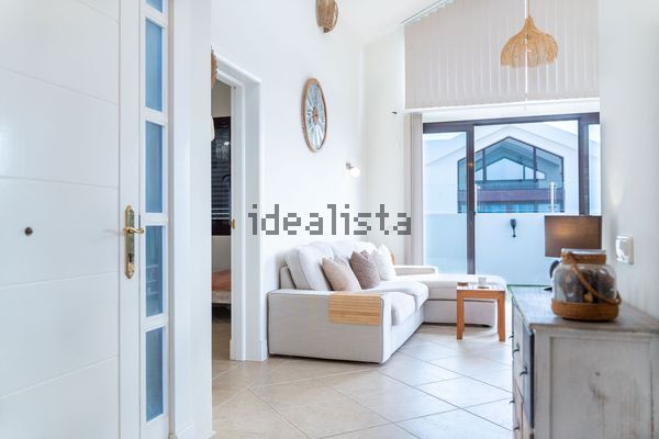 Semi-detached house in Eslovenia, Montaña Roja, Yaiza — image 3