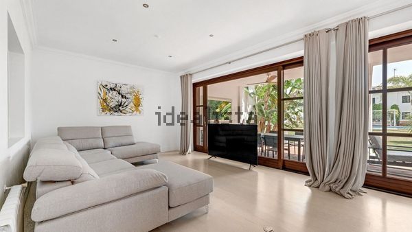 6-bedroom freehold villa in Marbella — photo 5 of 5
