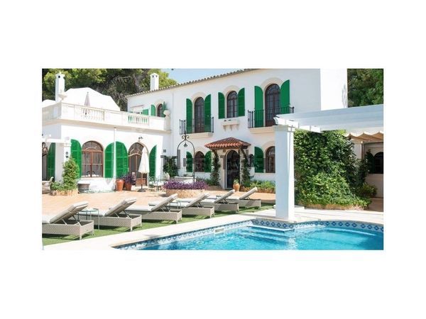 5-bedroom freehold villa in Palma — photo 1 of 5