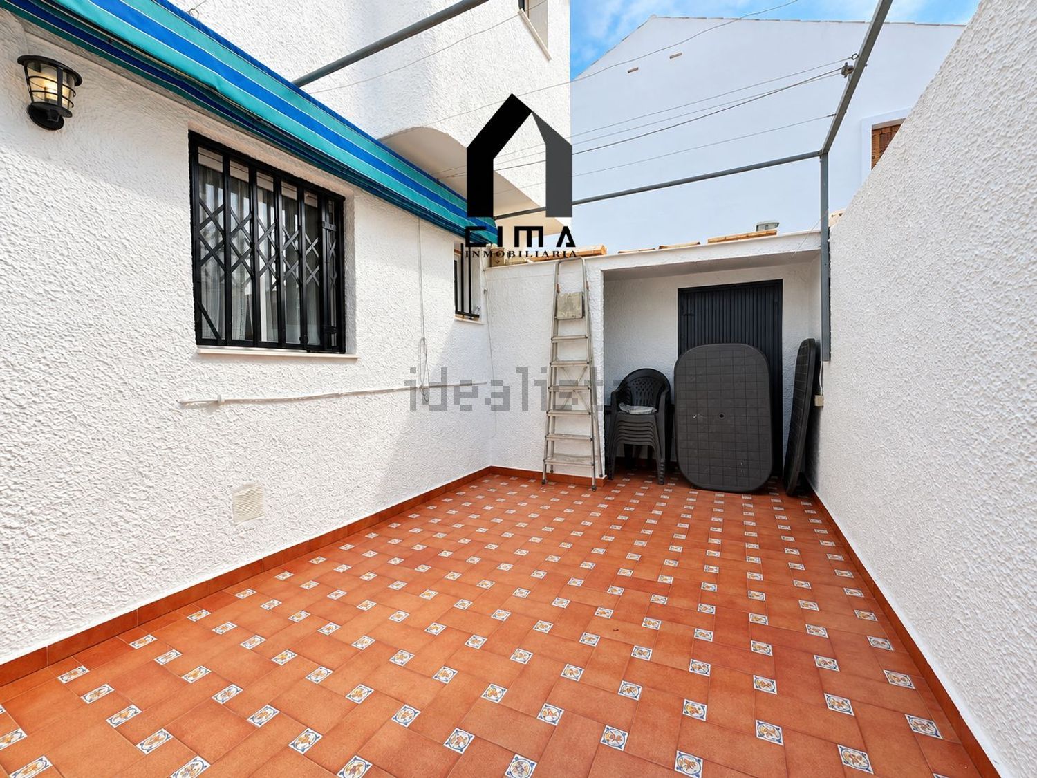Chalet adosado en venta en Calle Arenas Gordas — foto 19
