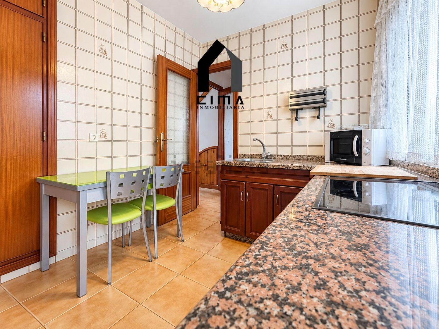 Chalet adosado en venta en Calle Arenas Gordas — foto 12