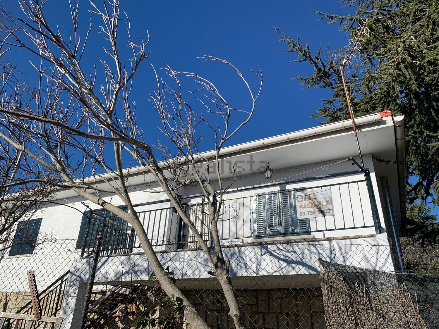 Semi-detached house in Bustarviejo