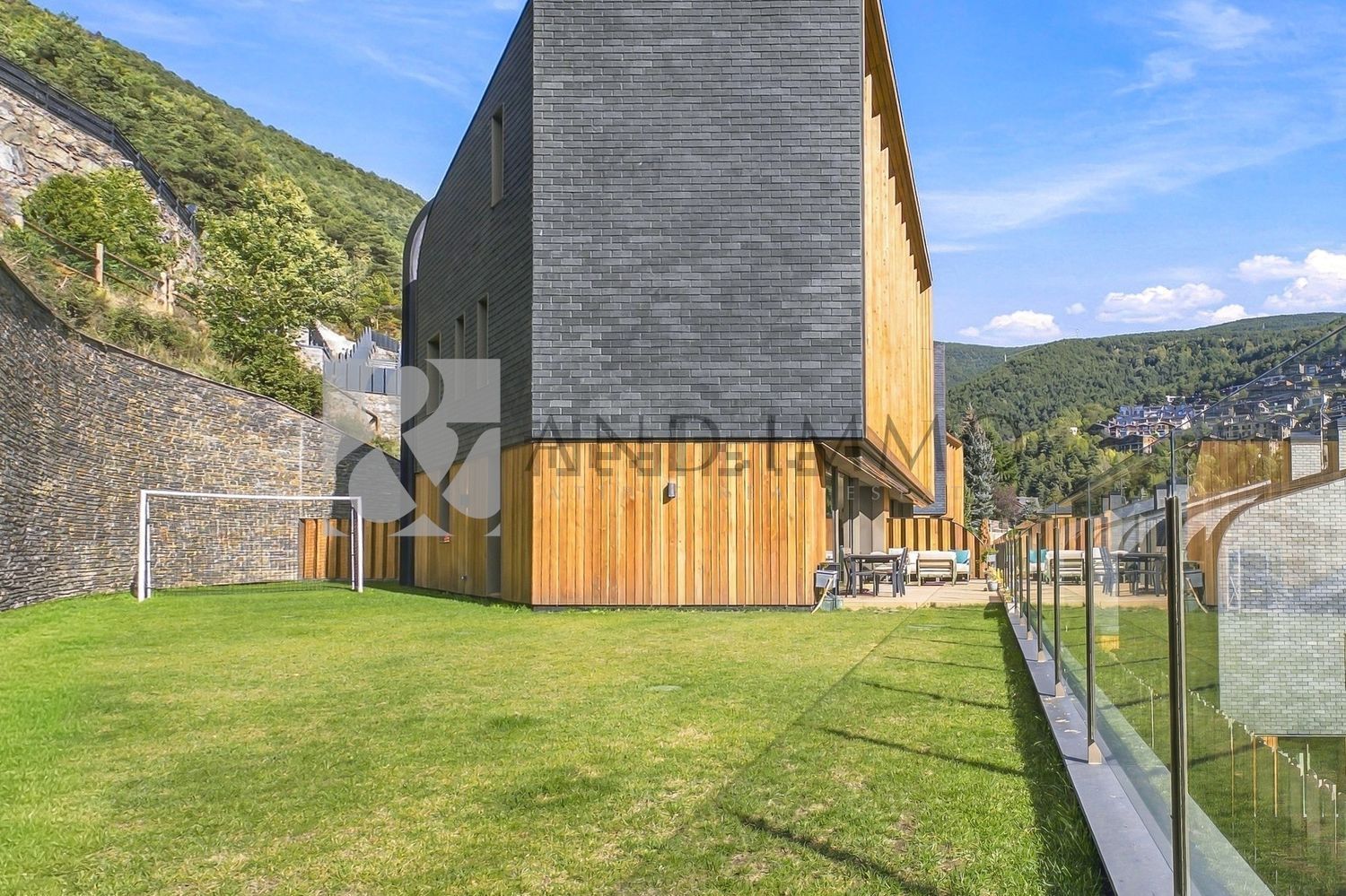 5-bedroom townhouse for sale in L'Aldosa, La Massana · 56 of 60