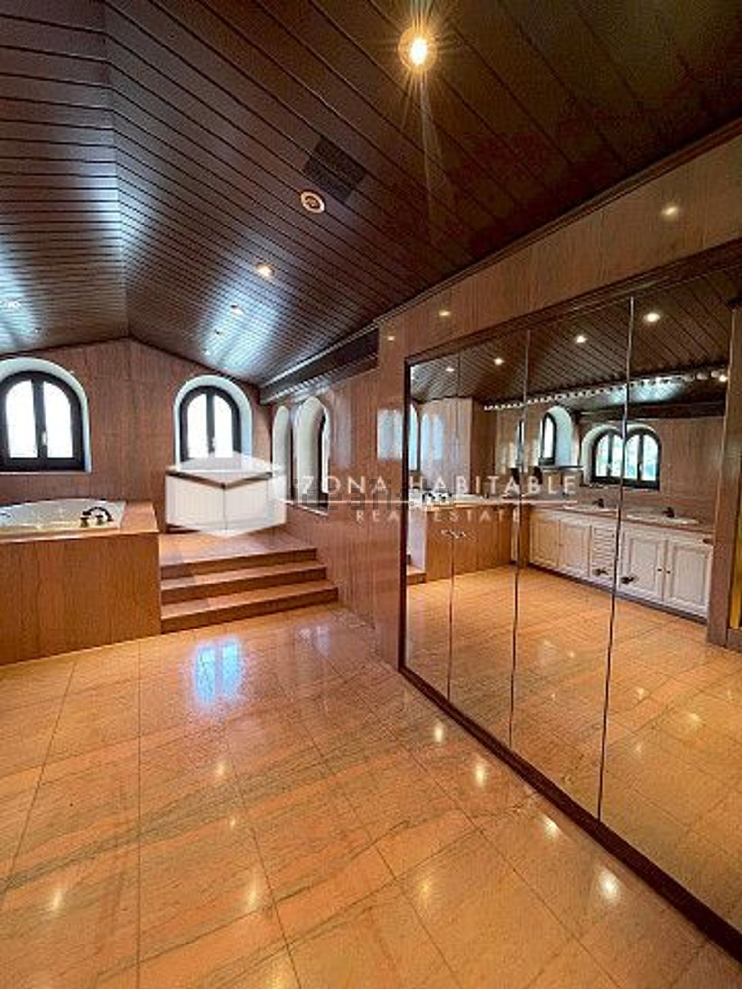 4-bedroom chalet for rent in Andorra la Vella · 46 of 59