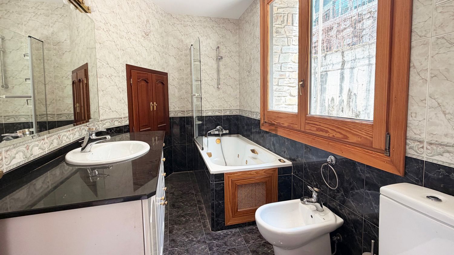 5-bedroom chalet for rent in Escaldes-Engordany · 42 of 60