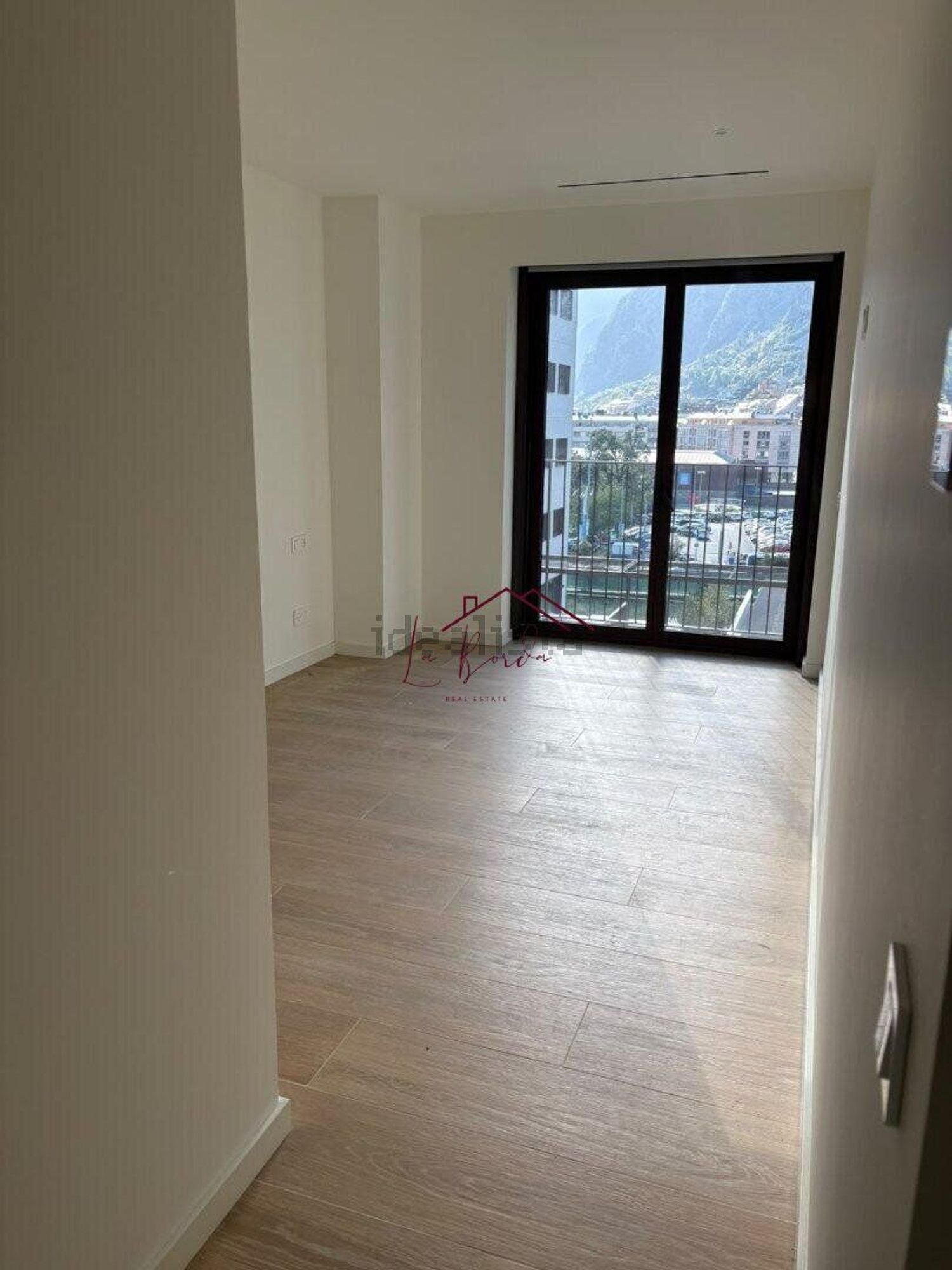 3-bedroom flat for sale in Escaldes-Engordany · 49 of 54