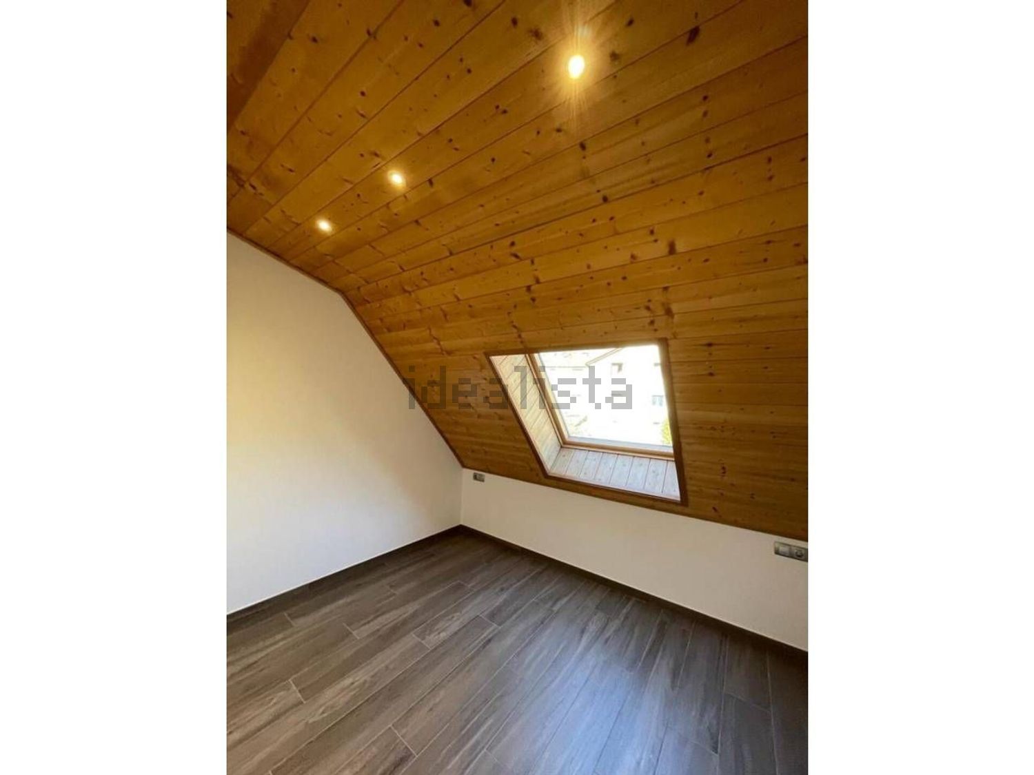 2-bedroom penthouse for sale in La Massana · 46 of 60
