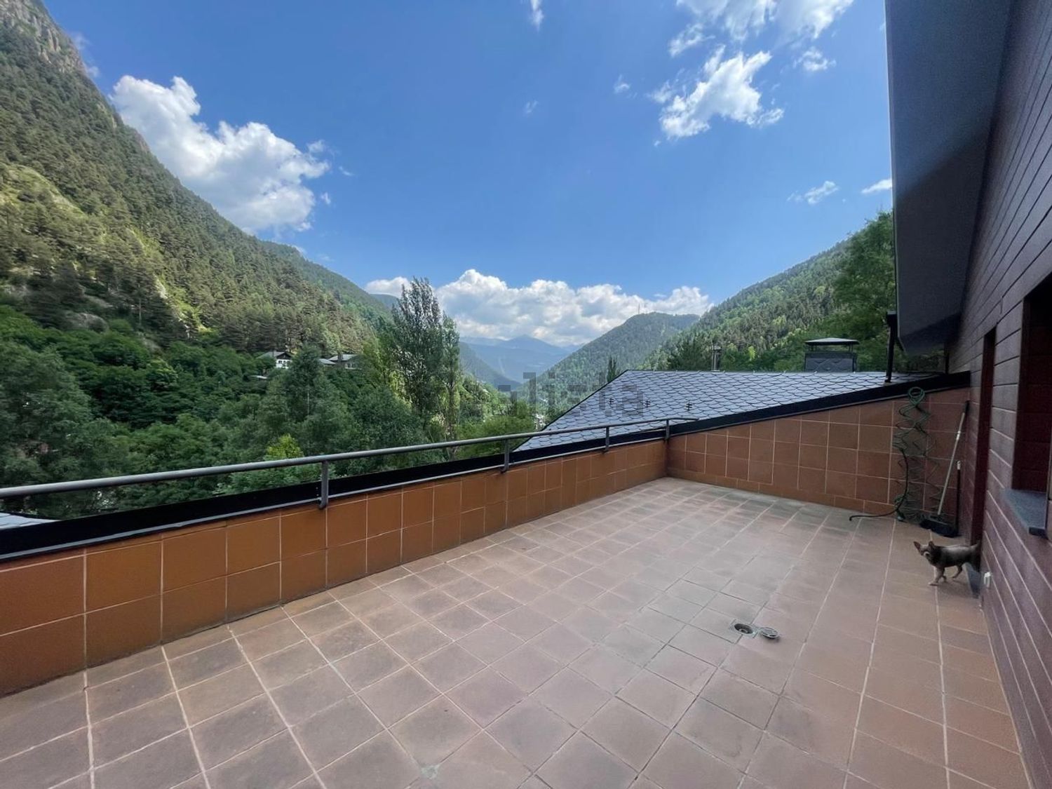 4-bedroom penthouse for sale in Arinsal, La Massana · 3 of 17