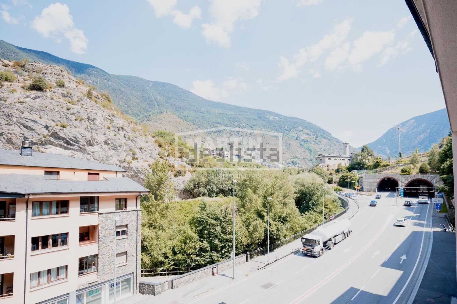 3-bedroom flat for sale in Encamp · 44 of 60