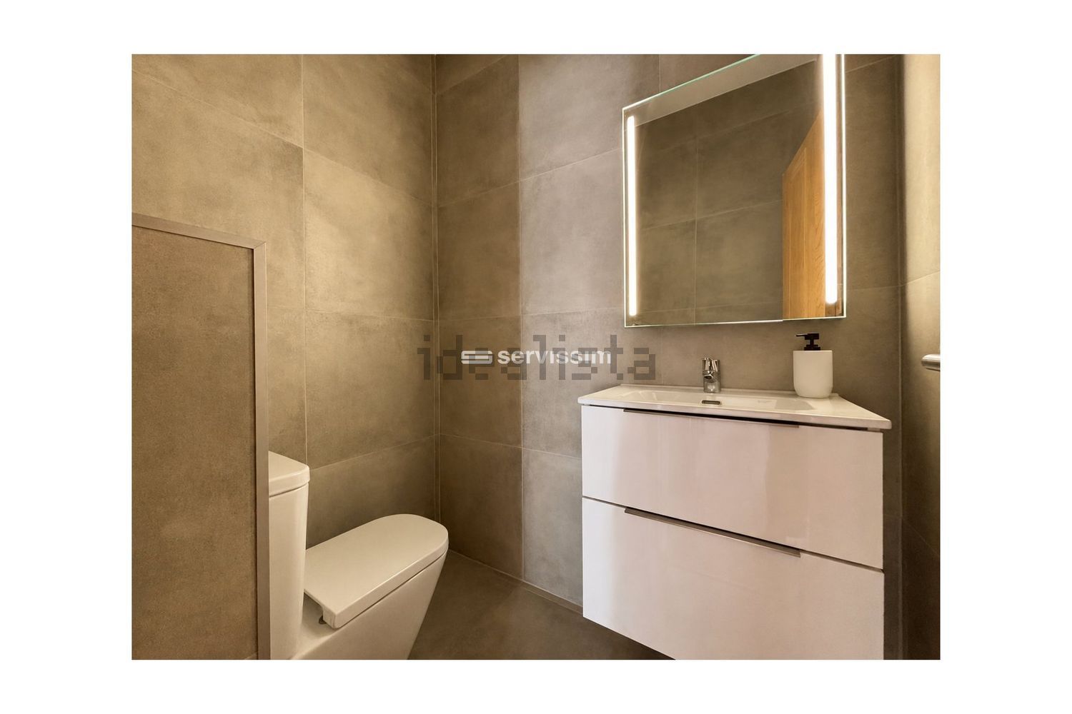 2-bedroom penthouse for rent in La Massana · 40 of 59