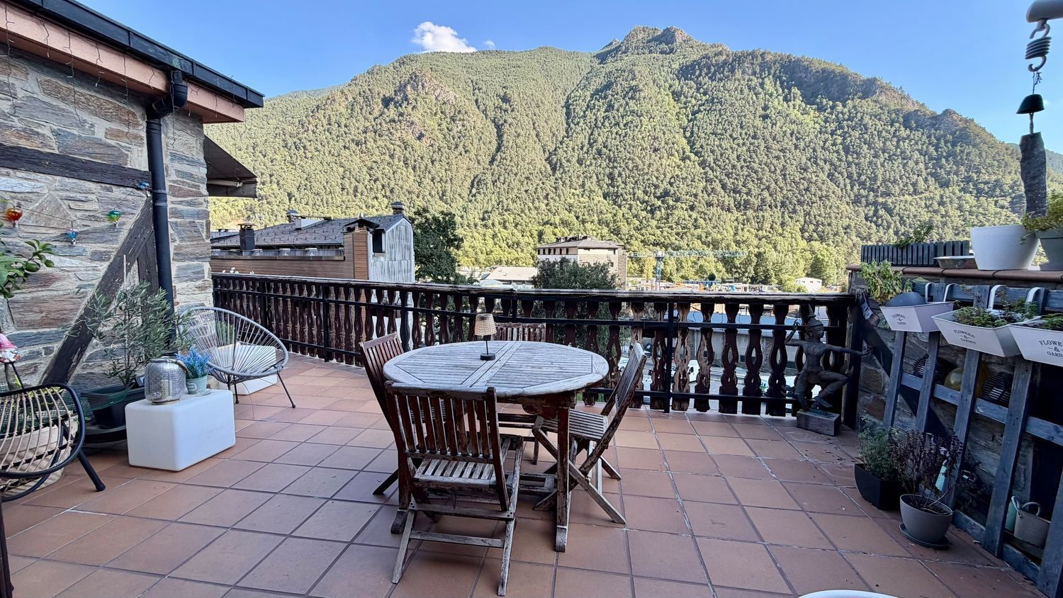 8-bedroom chalet for sale in Santa Coloma, Andorra la Vella · 13 of 18