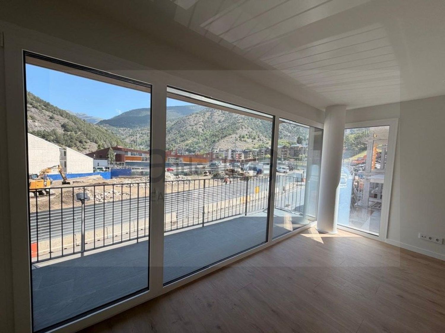 3-bedroom flat for rent in Ordino · 5 of 7