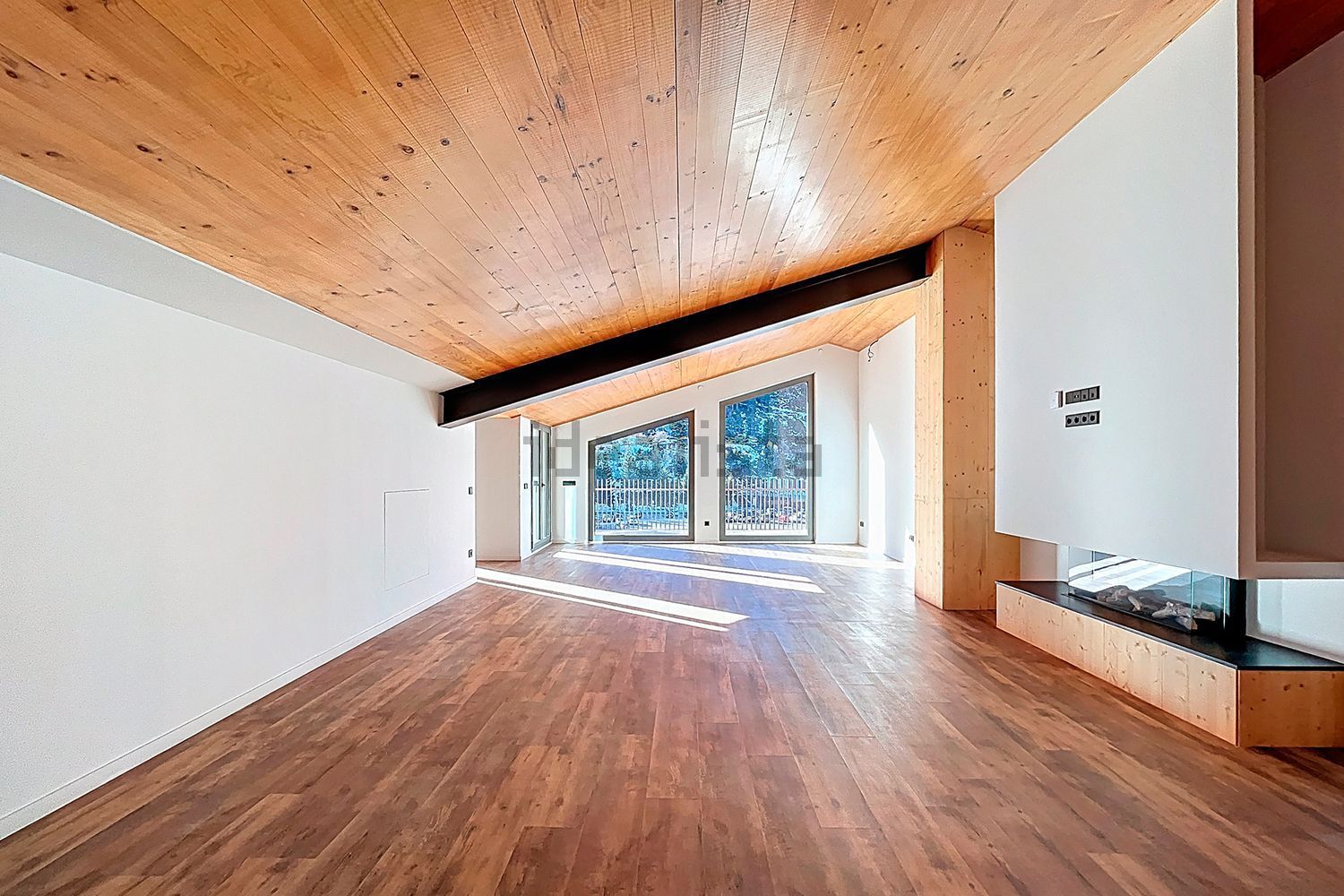 5-bedroom flat for sale in El Tarter, Canillo · 6 of 60