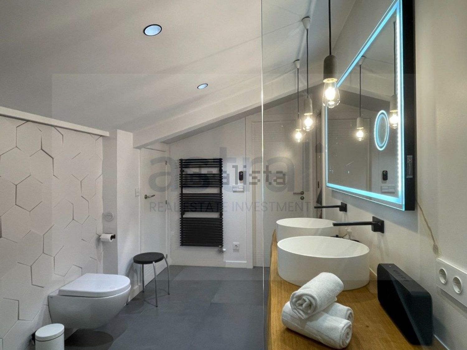 3-bedroom duplex for rent in La Massana · 6 of 14