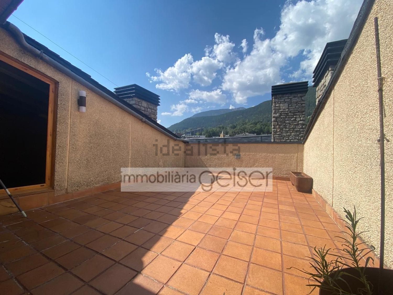 2-bedroom penthouse for rent in La Massana · 46 of 60