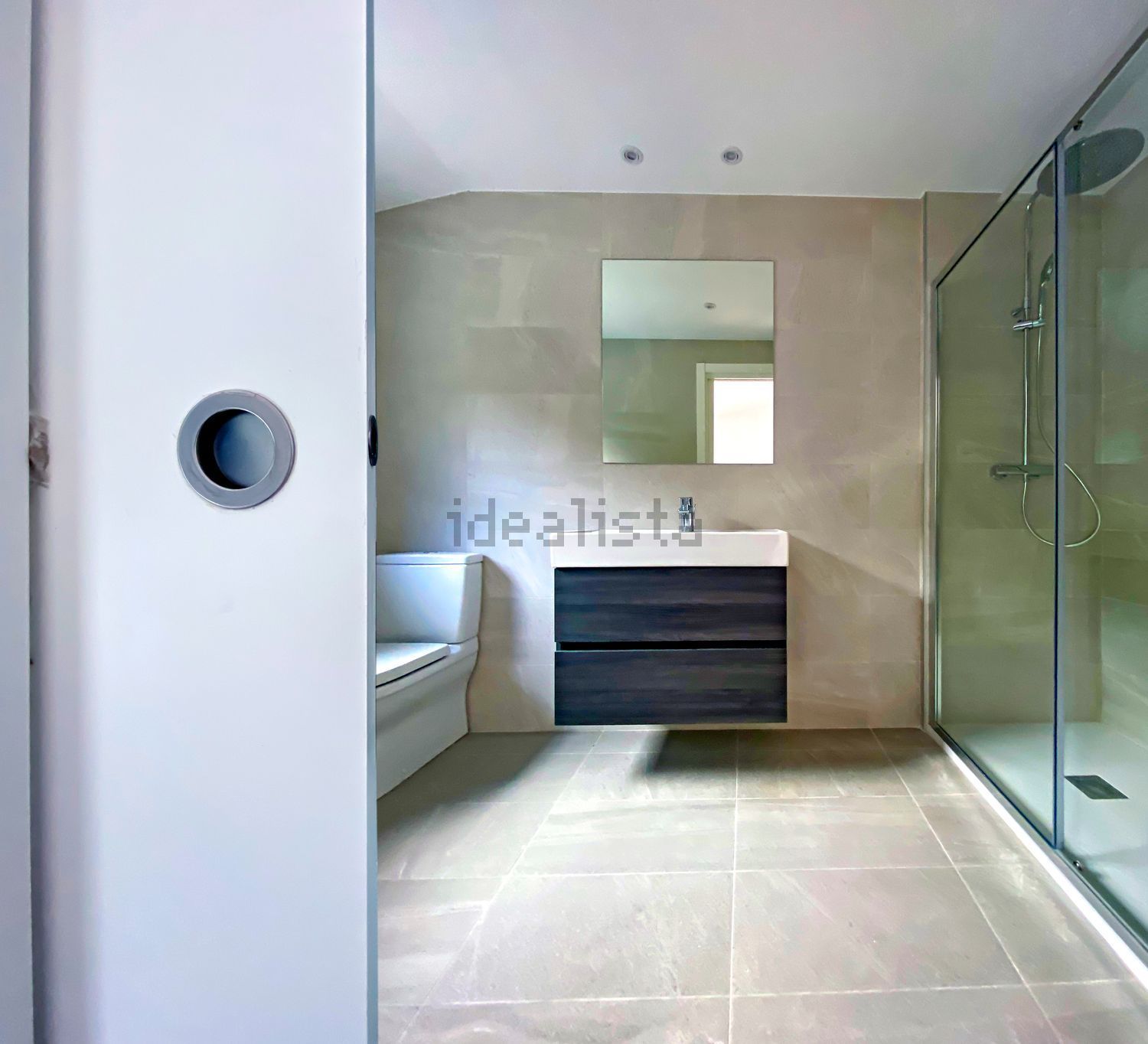 2-bedroom flat for sale in Encamp · 2 of 15