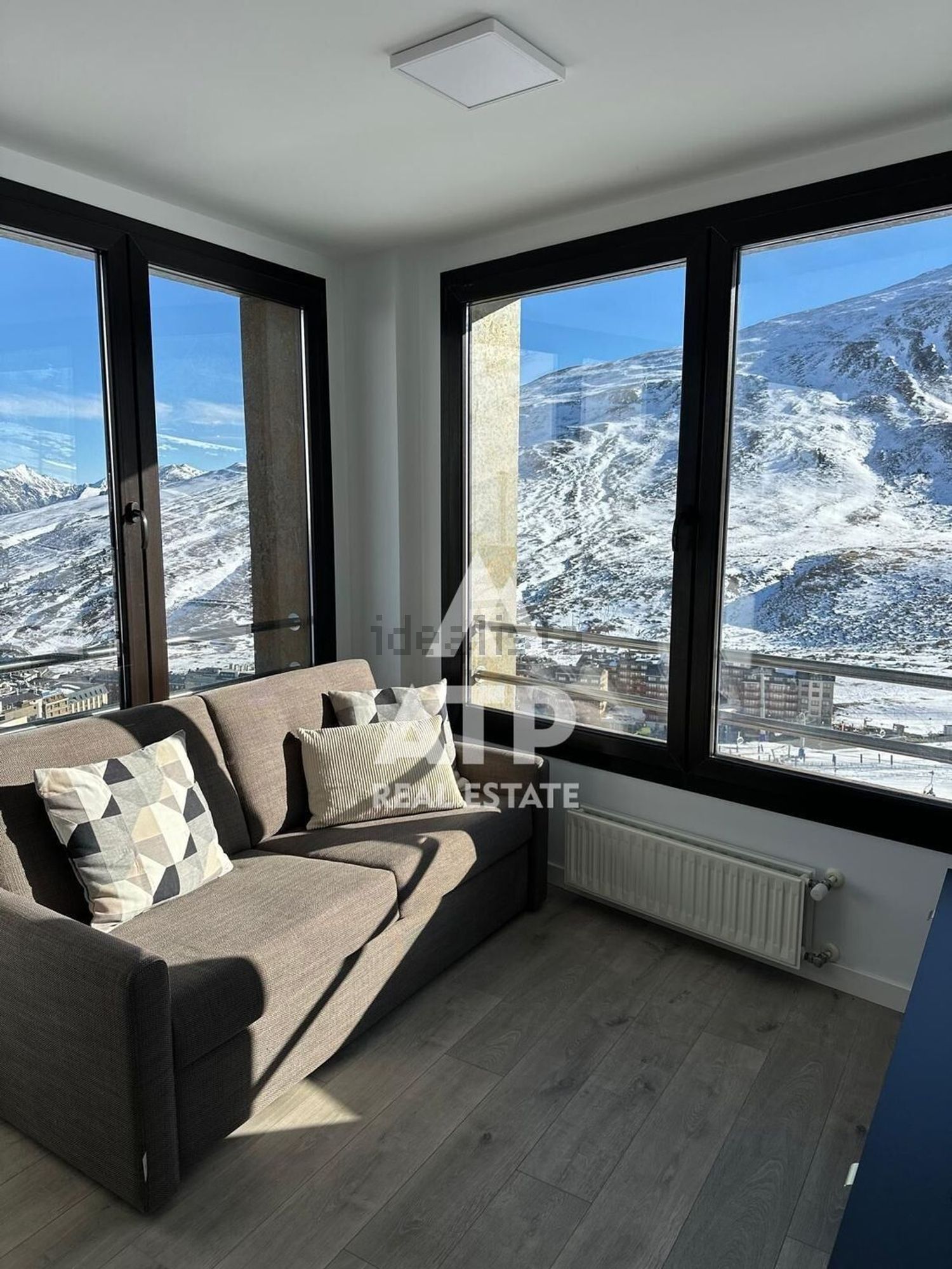 2-bedroom flat for rent in Pas de la Casa, Encamp · 12 of 16