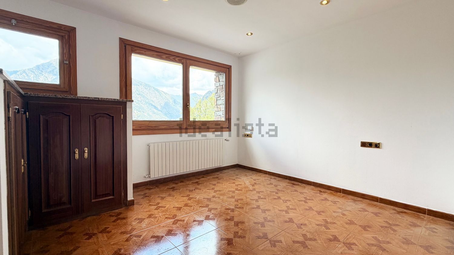 5-bedroom chalet for rent in Escaldes-Engordany · 46 of 60