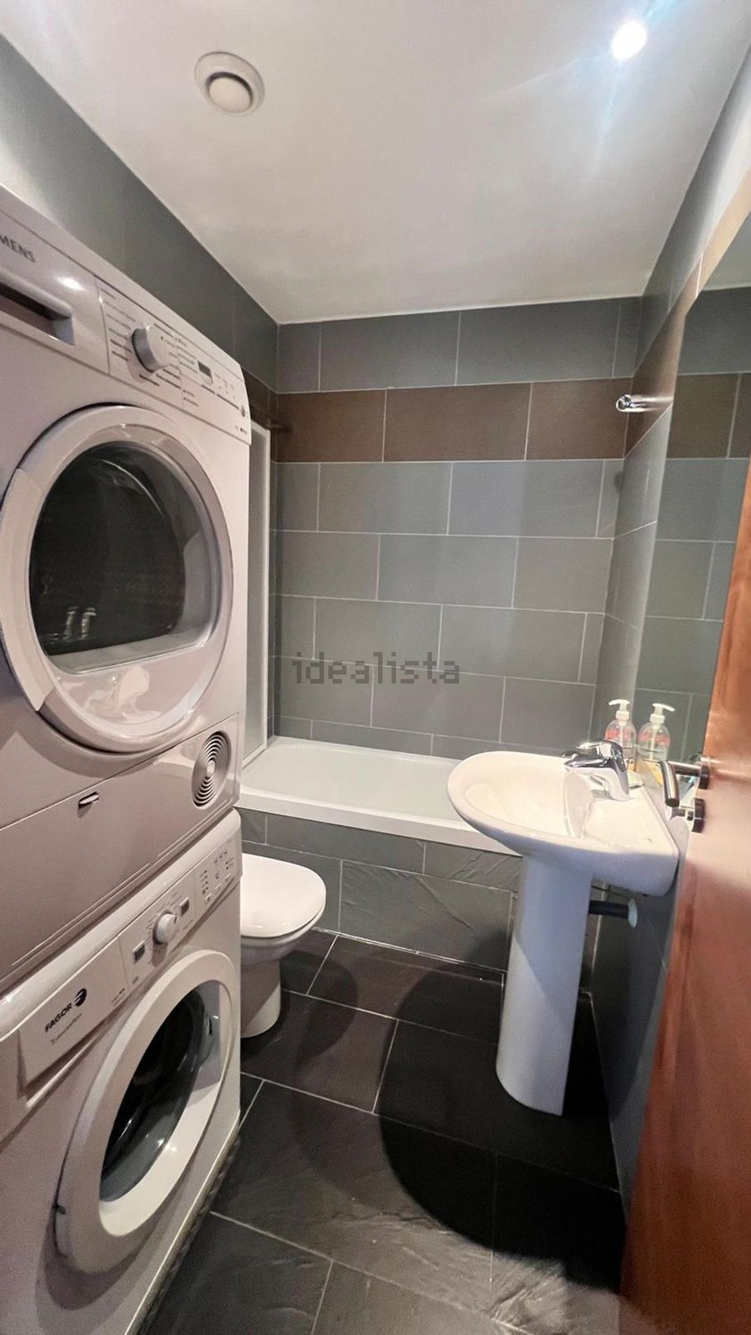 2-bedroom penthouse for rent in El Tarter, Canillo · 29 of 31