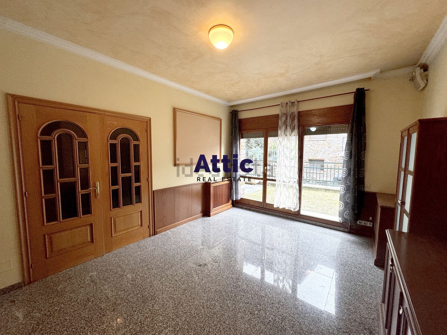 Casa adossada de 4 habitacions en venda a Engolasters, Escaldes-Engordany · 18 de 42