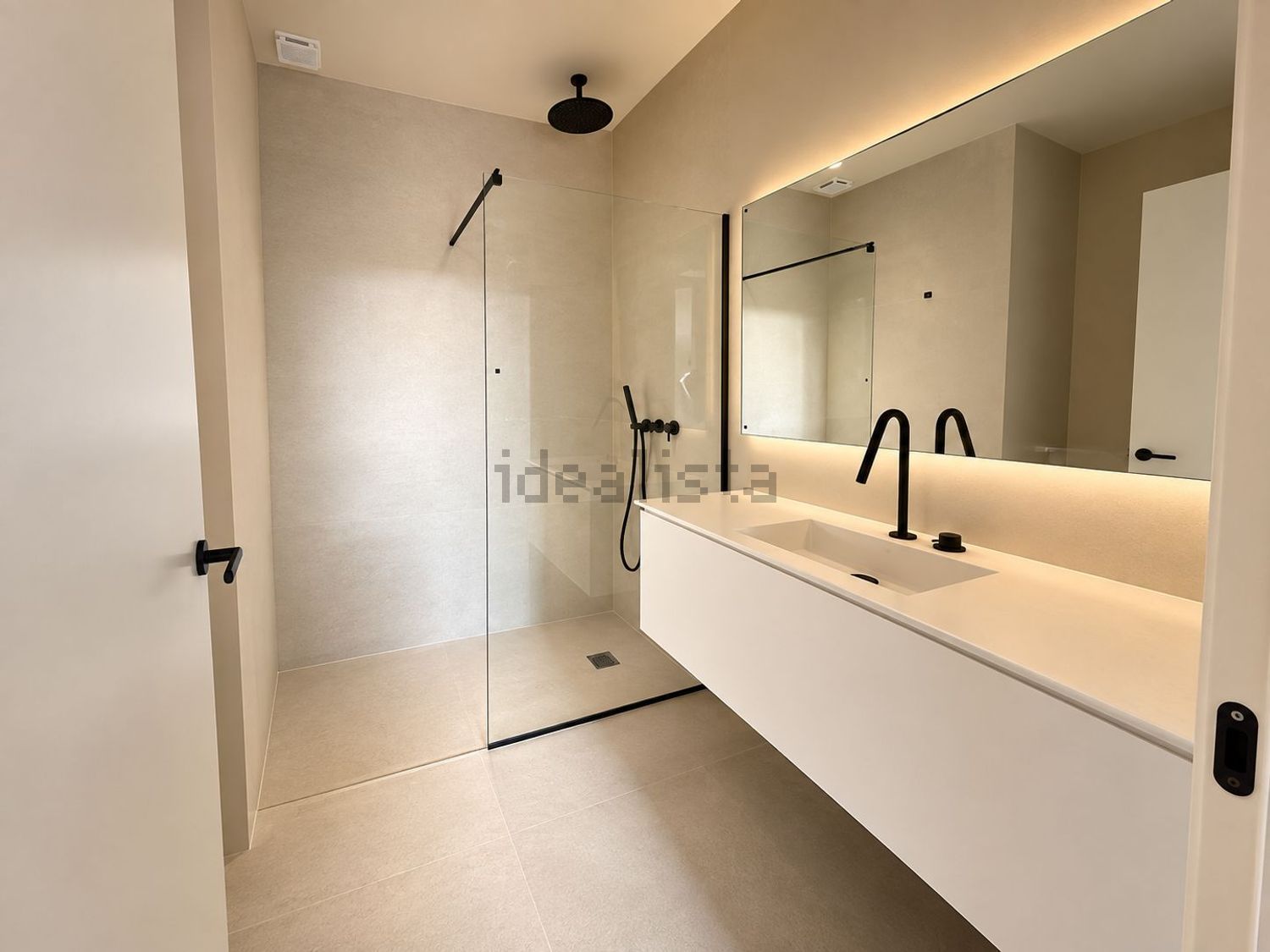 3-bedroom flat for sale in Encamp · 31 of 47