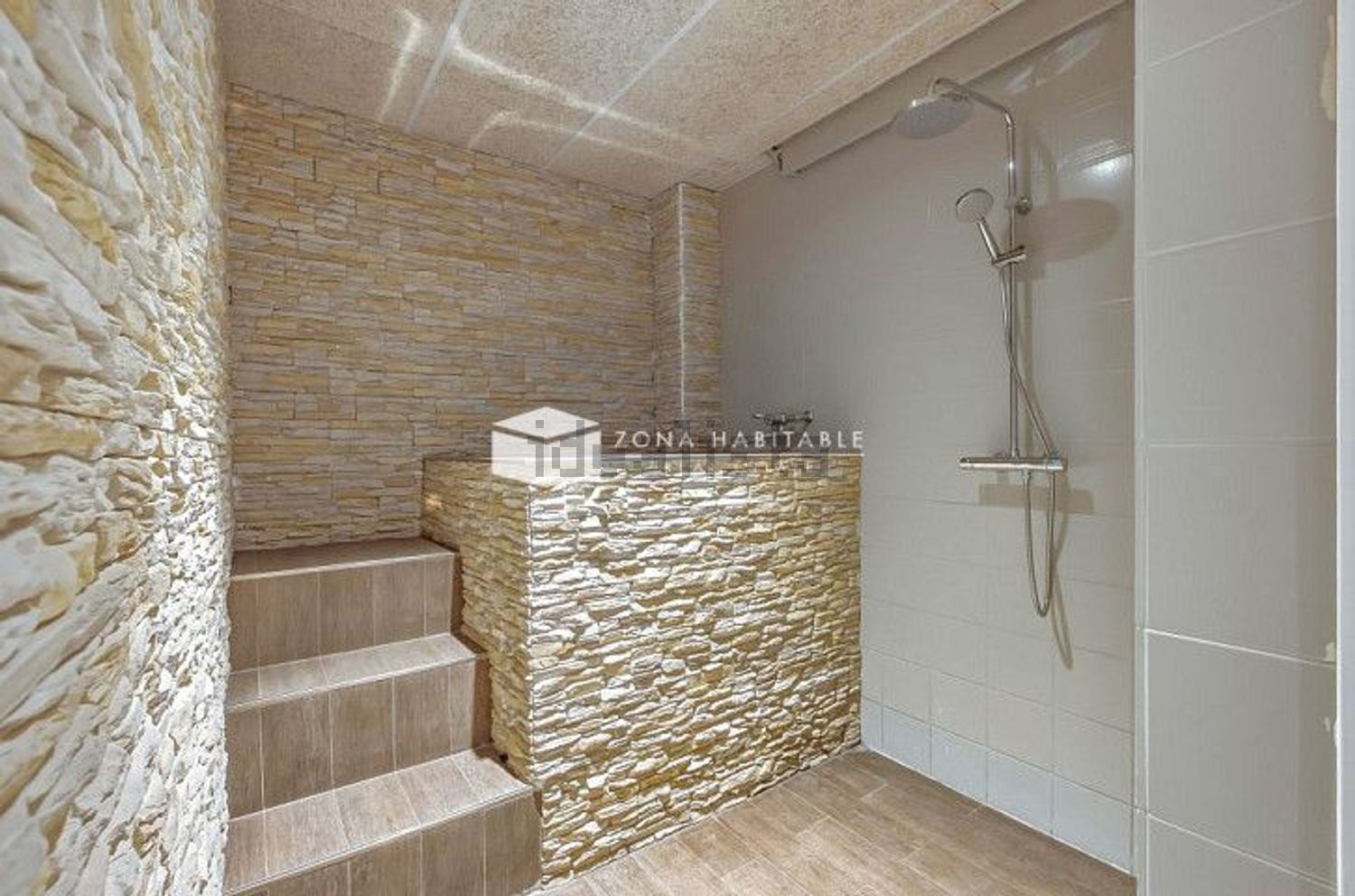 7-bedroom chalet for sale in L'Aldosa, La Massana · 4 of 57