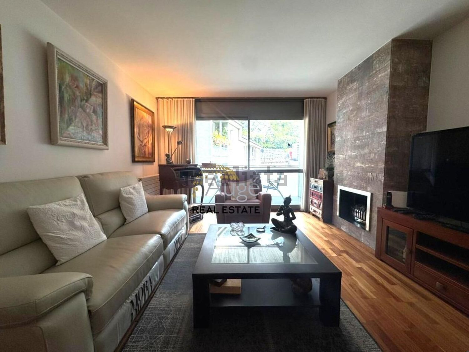 3-bedroom flat for sale in Andorra la Vella · 2 of 30