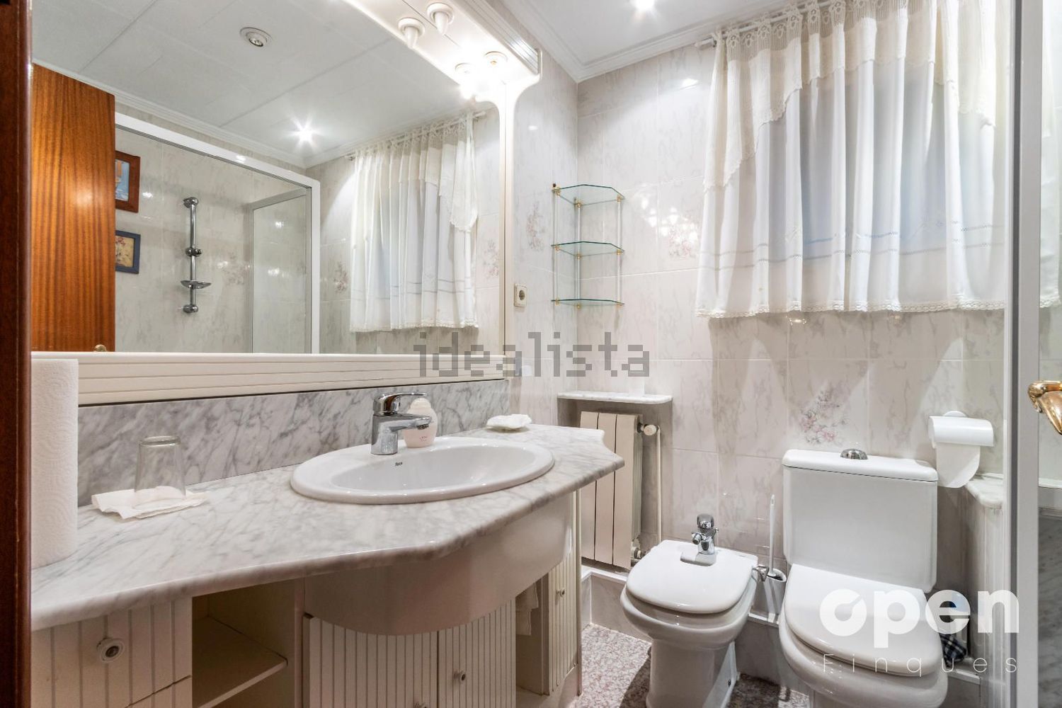 Piso en venta en Calle d'Alexander Bell