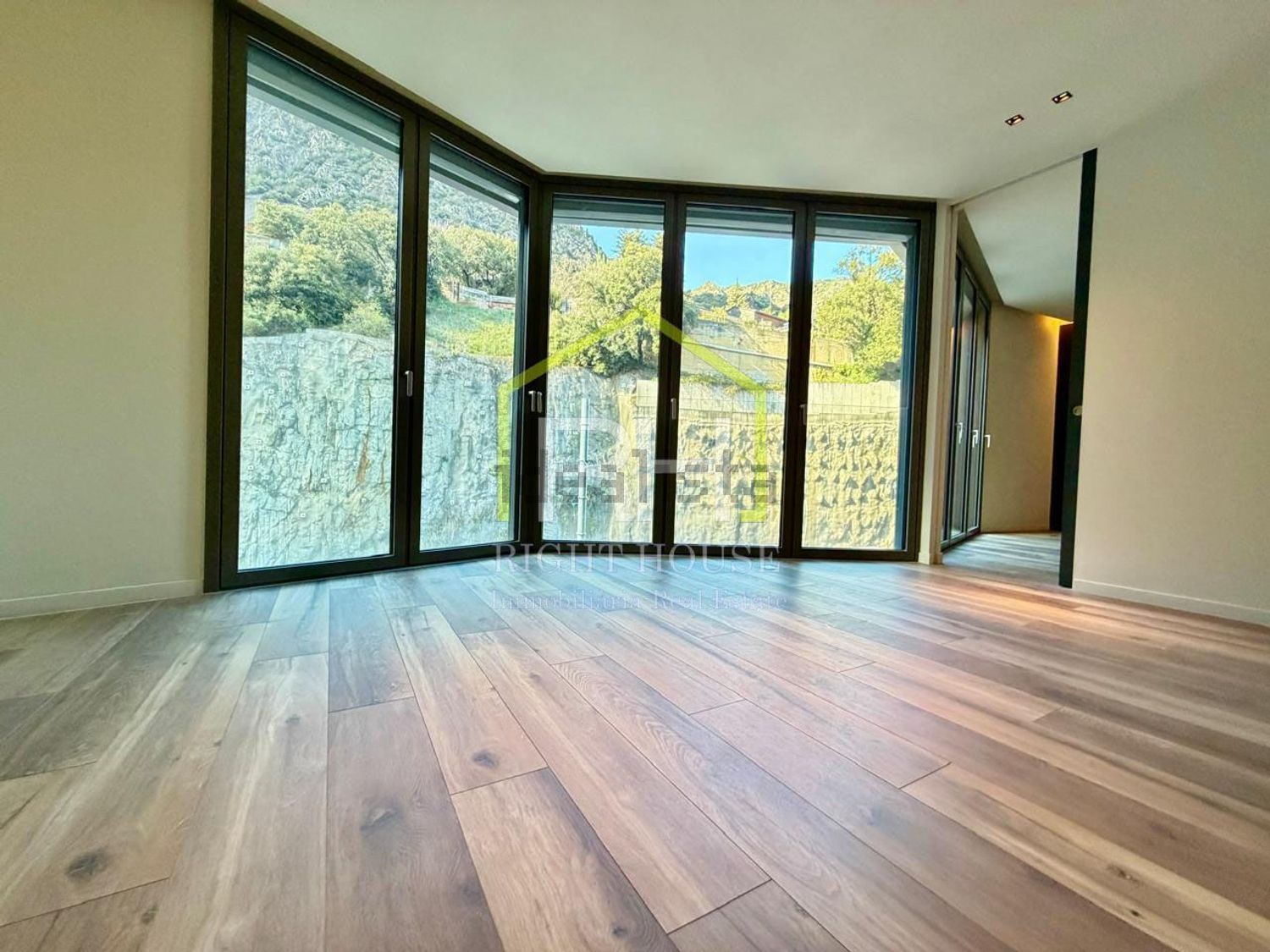 2-bedroom flat for sale in Centro, Andorra la Vella · 42 of 60