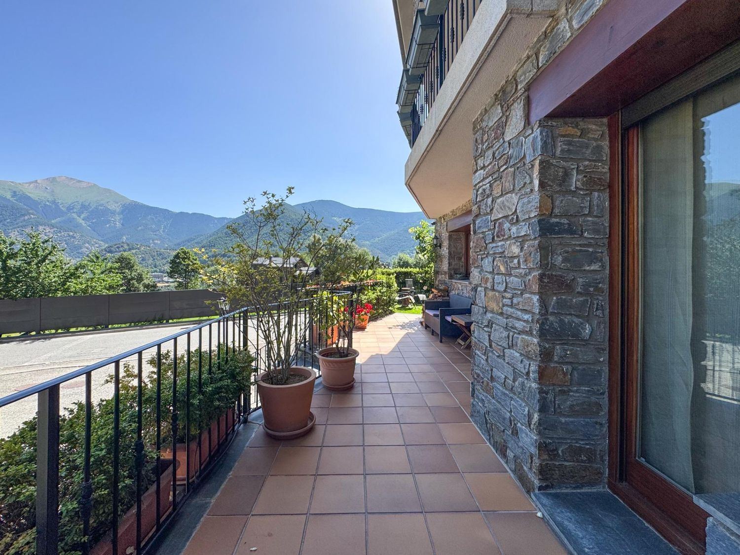 Casa adossada de 5 habitacions en venda a La Massana · 24 de 37