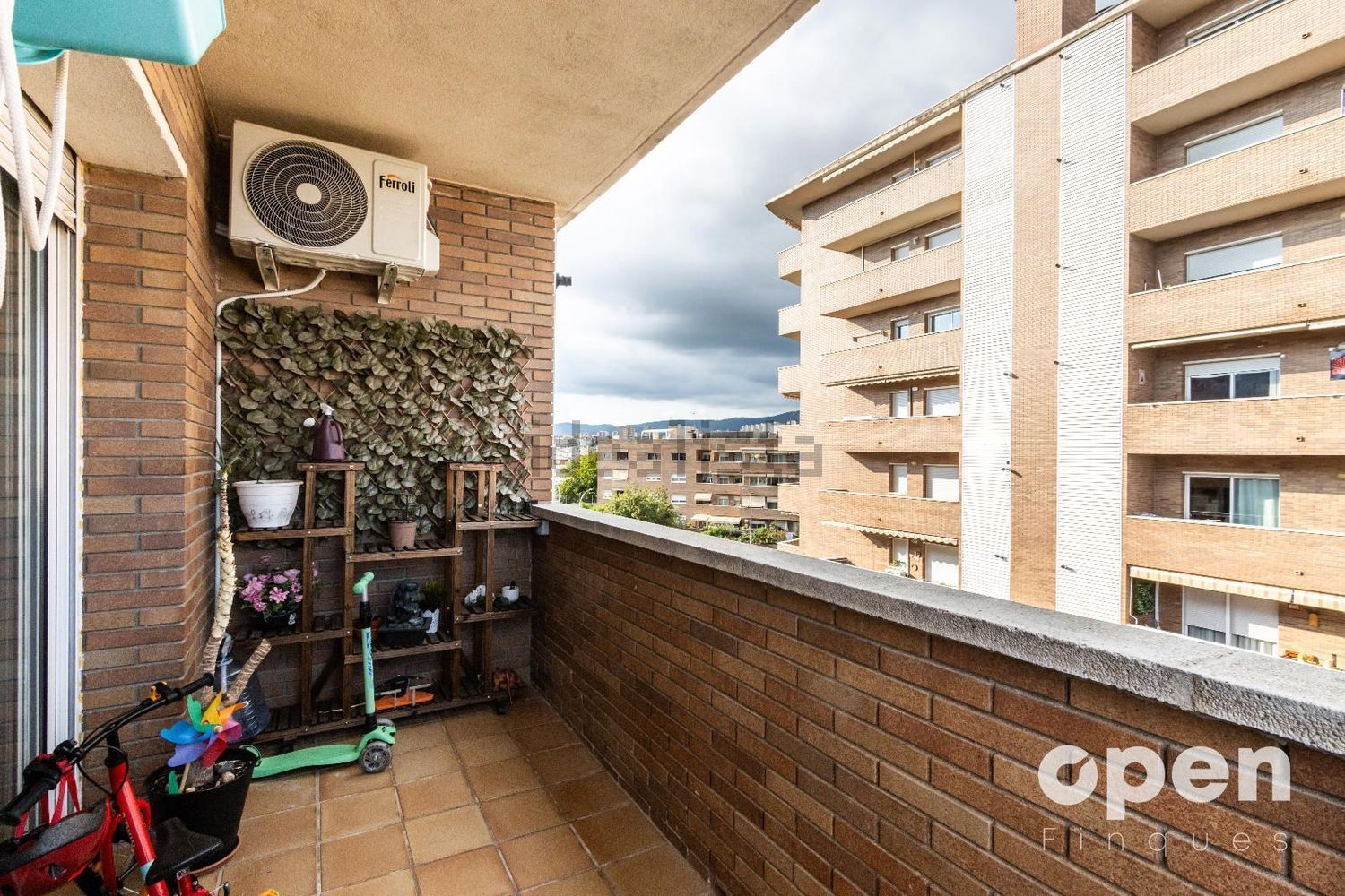Ático en venta en Calle del Pedraforca