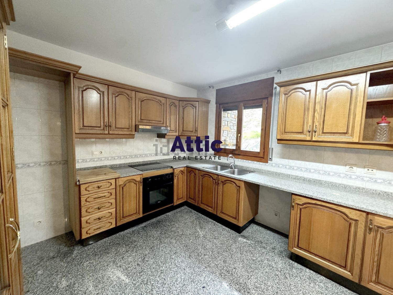 Casa adossada de 4 habitacions en venda a Engolasters, Escaldes-Engordany · 27 de 42
