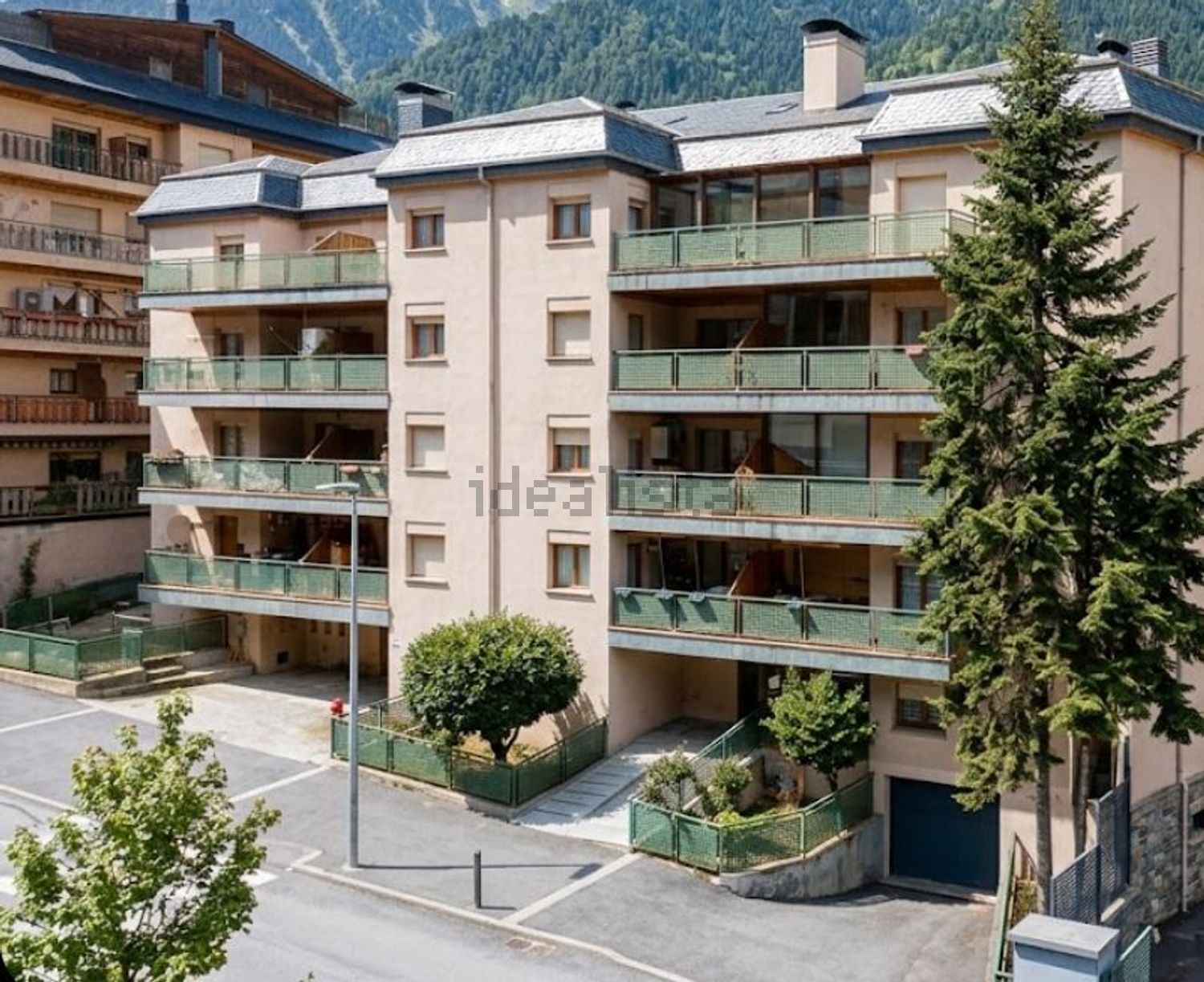 2-bedroom flat for sale in Encamp · 22 of 23